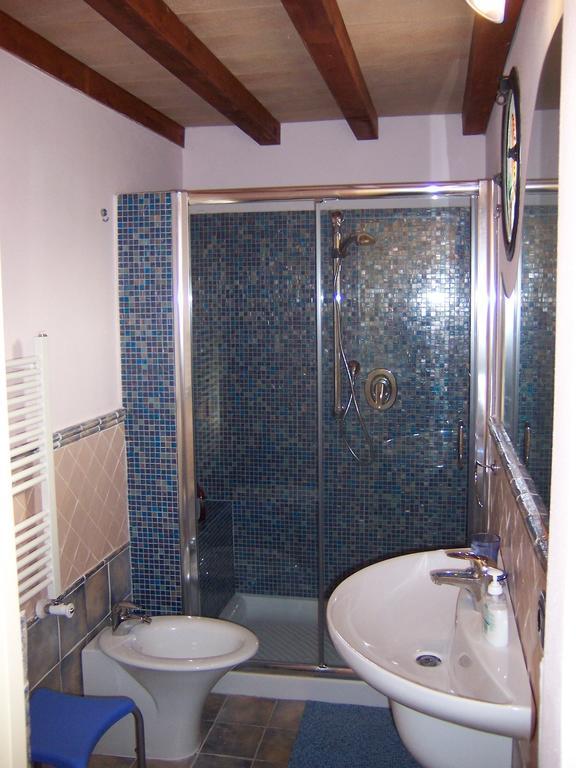Villa Caise Castelnuovo Magra Habitación foto